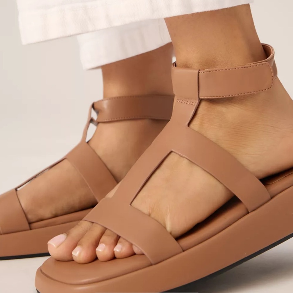 Jeffrey Campbell Devis Sandals – Size 7.5